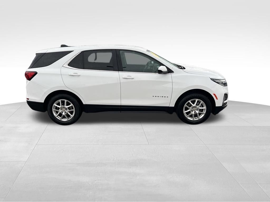 Used 2024 Chevrolet Equinox LT AWD/4WD image 8