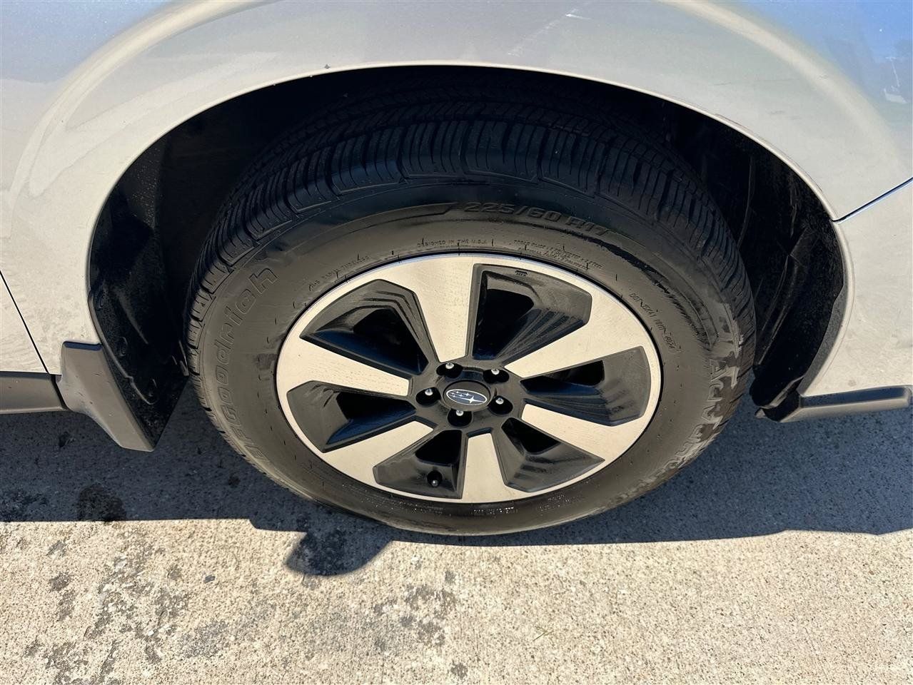 Used 2018 Subaru Forester 2.5i Premium w/ All-Weather Package AWD/4WD image 27