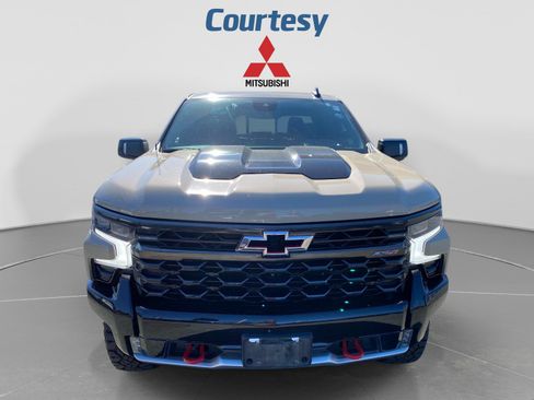 Used 2023 Chevrolet Silverado 1500 ZR2 AWD/4WD image 10