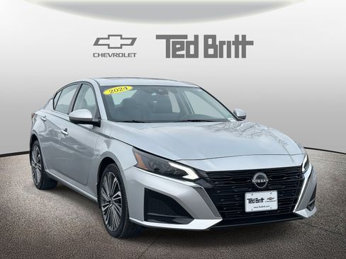 Used 2024 Nissan Altima 2.5 SL image 3