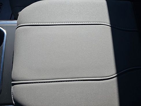 New 2026 GMC Sierra 2500 SLT w/ SLT Premium Package image 28