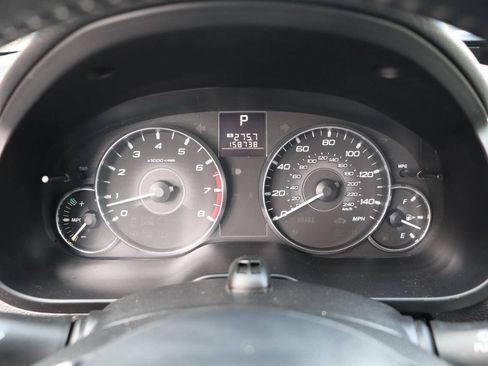 Used 2011 Subaru Outback 2.5i Premium AWD/4WD image 20