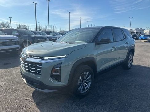 New 2026 Chevrolet Equinox LT image 7