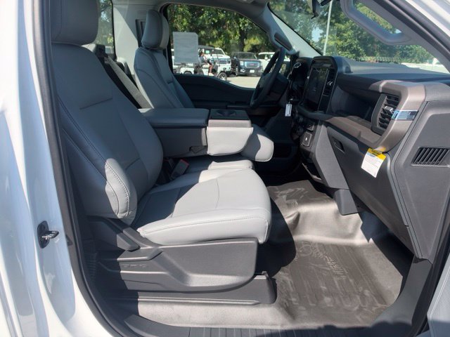 New 2026 Ford F150 XL RWD image 9