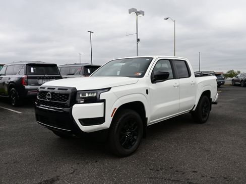 New 2026 Nissan Frontier SV w/ Tow Package image 4