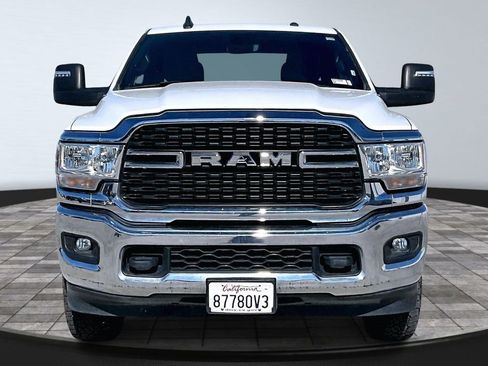 Used 2024 RAM 2500 Big Horn image 28