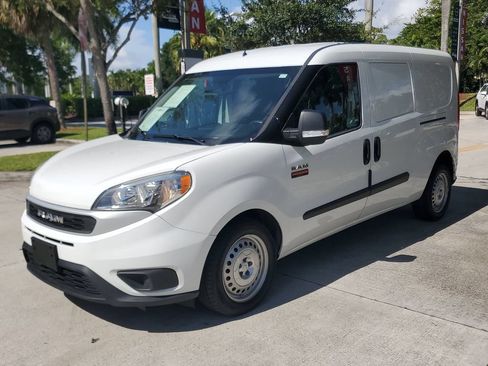 Used 2022 RAM ProMaster City Tradesman FWD image 3
