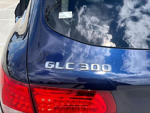 Used 2017 Mercedes-Benz GLC 300 image 29