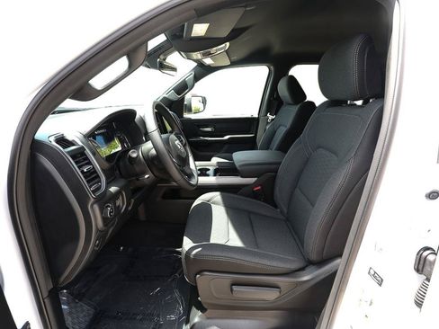 New 2026 RAM 1500 Express AWD/4WD image 12