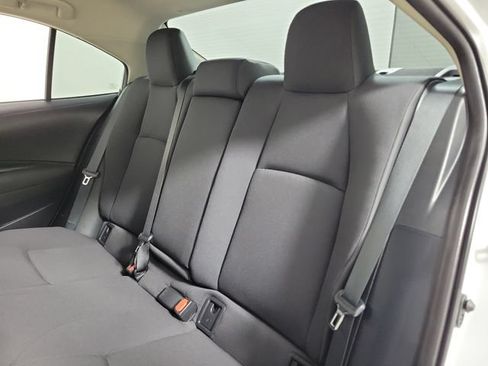 Used 2024 Toyota Corolla LE FWD image 13