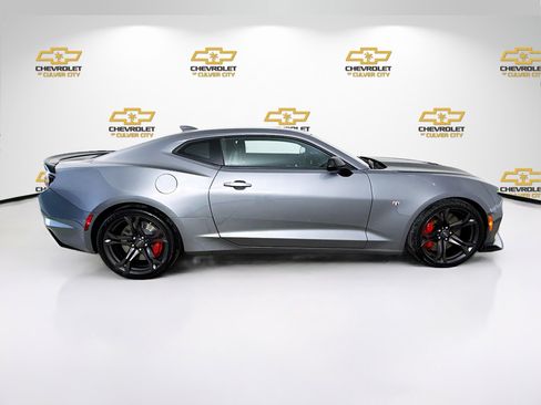 Used 2022 Chevrolet Camaro SS image 8