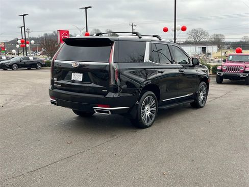 Used 2022 Cadillac Escalade Premium Luxury image 5