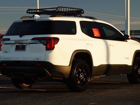 Used 2023 GMC Acadia AT4 w/ Technology Package image 6