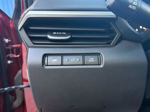 Used 2021 Nissan Altima 2.5 SR w/ SR Premium Package FWD image 18