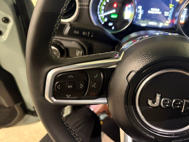 Used 2023 Jeep Wrangler Unlimited Sahara w/ Dual Top Group AWD/4WD image 54
