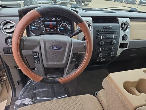 Used 2011 Ford F150 XLT w/ XLT Convenience Pkg image 45