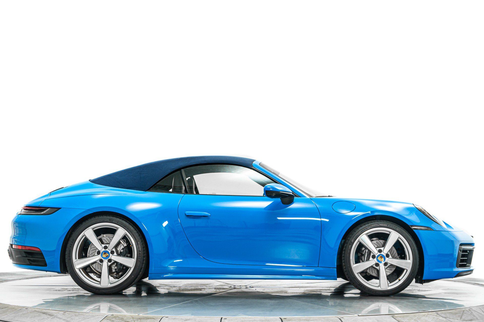Used 2023 Porsche 911 Carrera image 17