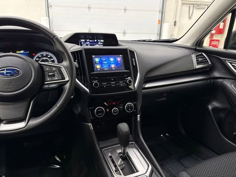 Used 2020 Subaru Forester Premium w/ Popular Package #1 AWD/4WD image 16