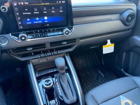 Used 2026 Chevrolet Colorado Trail Boss image 45