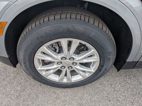 Certified 2024 Cadillac XT5 Luxury image 10