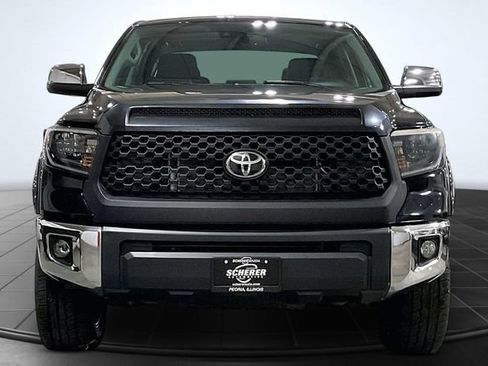 Used 2020 Toyota Tundra Limited w/ Limited Premium Package AWD/4WD image 3