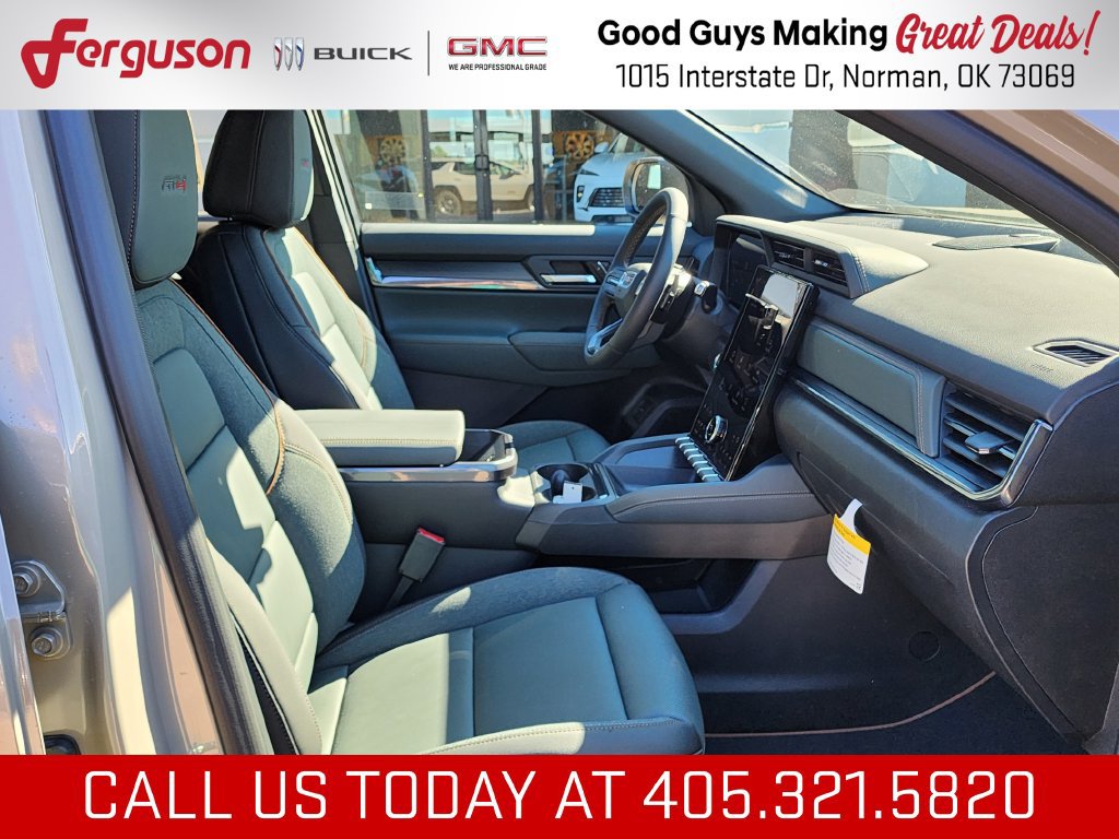 New 2027 GMC Terrain AT4 w/ Convenience Package III AWD/4WD image 41