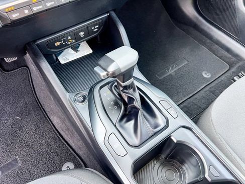 Certified 2025 Kia K4 LXS image 20