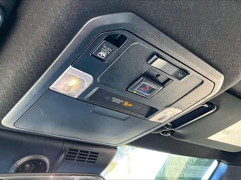 Used 2025 Toyota 4Runner SR5 image 33