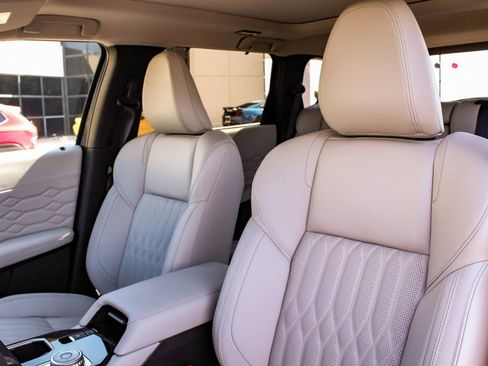 New 2025 Mitsubishi Outlander SEL AWD/4WD image 33