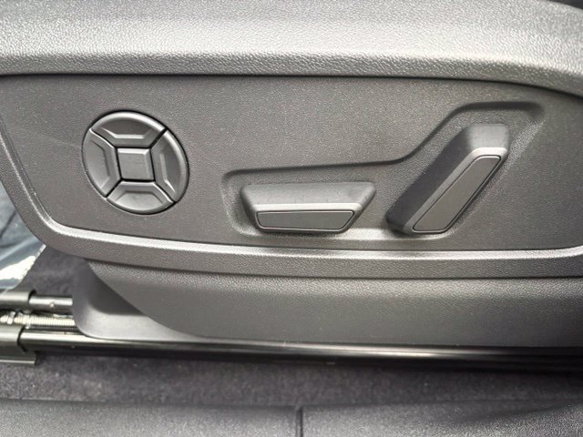 Used 2025 Audi Q5 Premium Plus AWD/4WD image 15