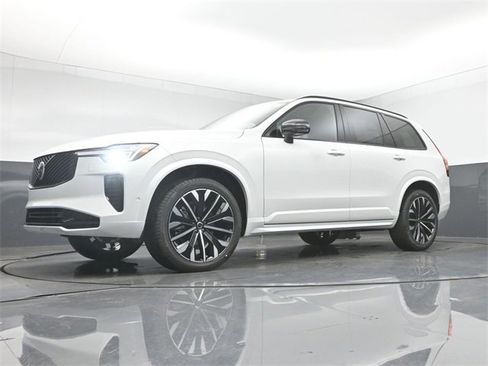New 2026 Volvo XC90 B6 Ultra w/ Protection Package Premier image 48