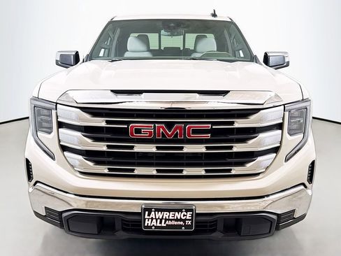 New 2026 GMC Sierra 1500 SLE w/ Preferred Package RWD image 2