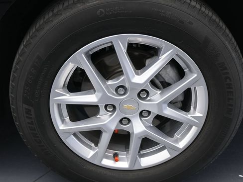 Used 2023 Chevrolet Equinox LS FWD image 41