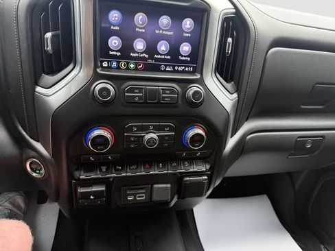 Used 2020 Chevrolet Silverado 2500 LT w/ True North Edition AWD/4WD image 26