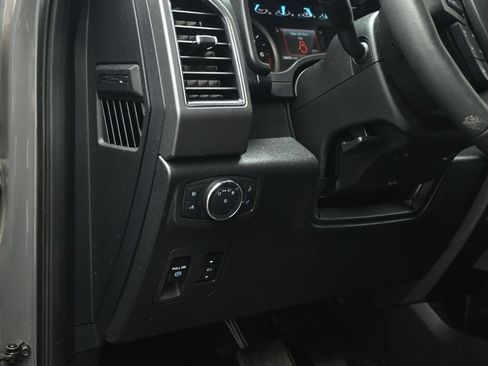 Used 2020 Ford F150 XLT AWD/4WD image 9