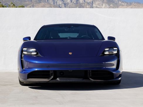 Used 2020 Porsche Taycan Turbo S image 10