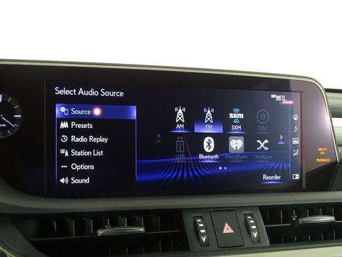 Used 2019 Lexus ES 350 F Sport w/ Accessory Package 2 image 40