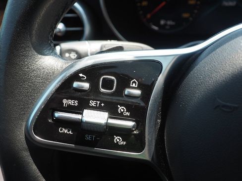 Used 2020 Mercedes-Benz GLC 300 4MATIC Coupe image 28