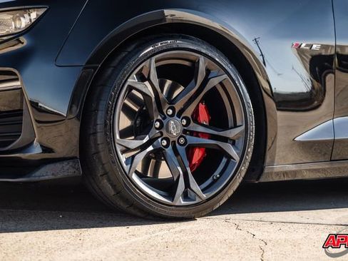 Used 2020 Chevrolet Camaro SS image 44