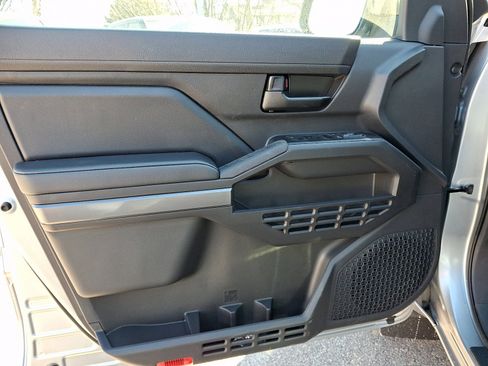 New 2026 Toyota Tacoma SR5 image 7