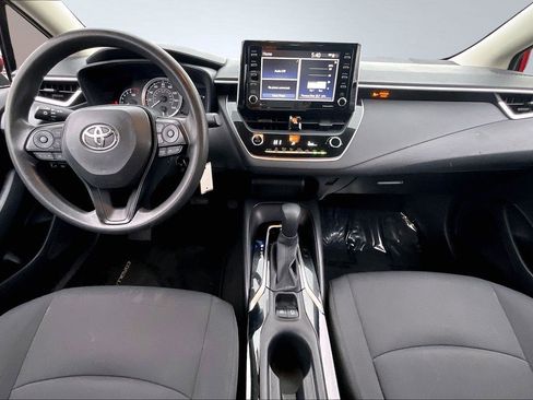 Used 2021 Toyota Corolla LE image 17