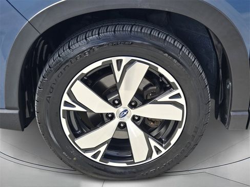 Used 2020 Subaru Forester Touring image 9