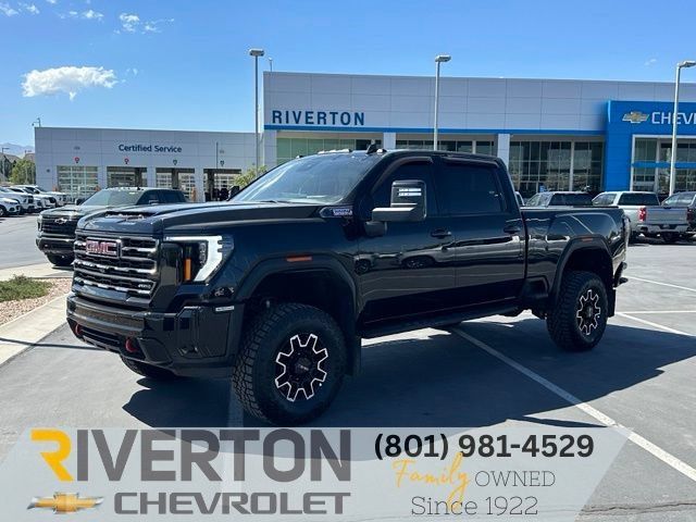 Used 2025 GMC Sierra 3500 AT4 w/ AT4 Premium Plus Package AWD/4WD image 1