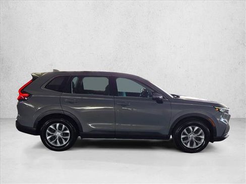 Used 2024 Honda CR-V LX image 4