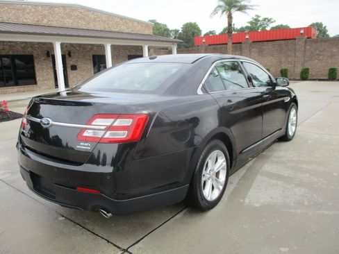 Used 2013 Ford Taurus SEL FWD image 28