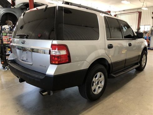 Used 2016 Ford Expedition XL image 6