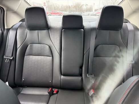 New 2026 Nissan Sentra SR w/ SR Premium Package FWD image 18