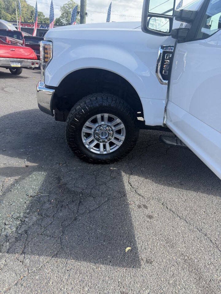 Used 2018 Ford F350 XL AWD/4WD image 15