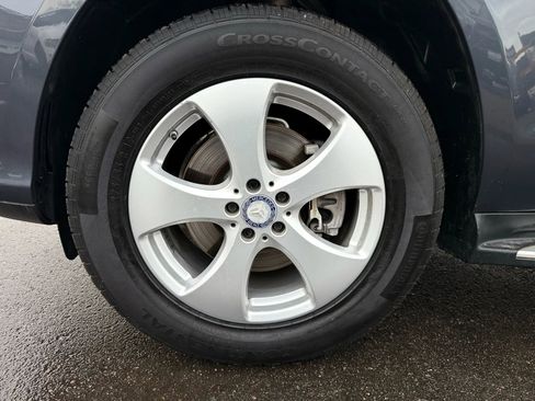 Used 2017 Mercedes-Benz GLS 450 4MATIC w/ Premium Package image 43