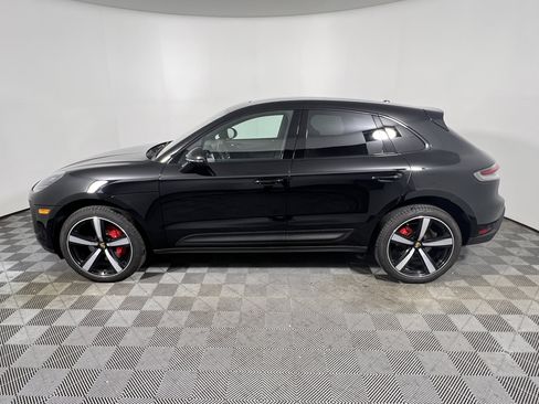 Certified 2022 Porsche Macan S AWD/4WD image 2